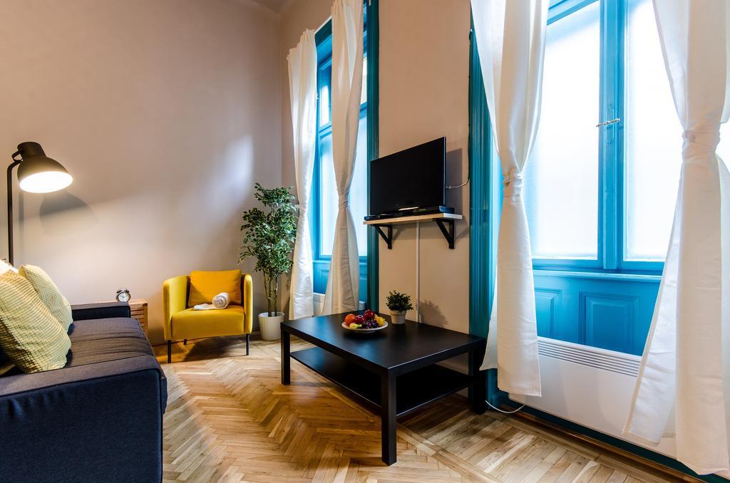 Basil Apartment Budapest Luaran gambar