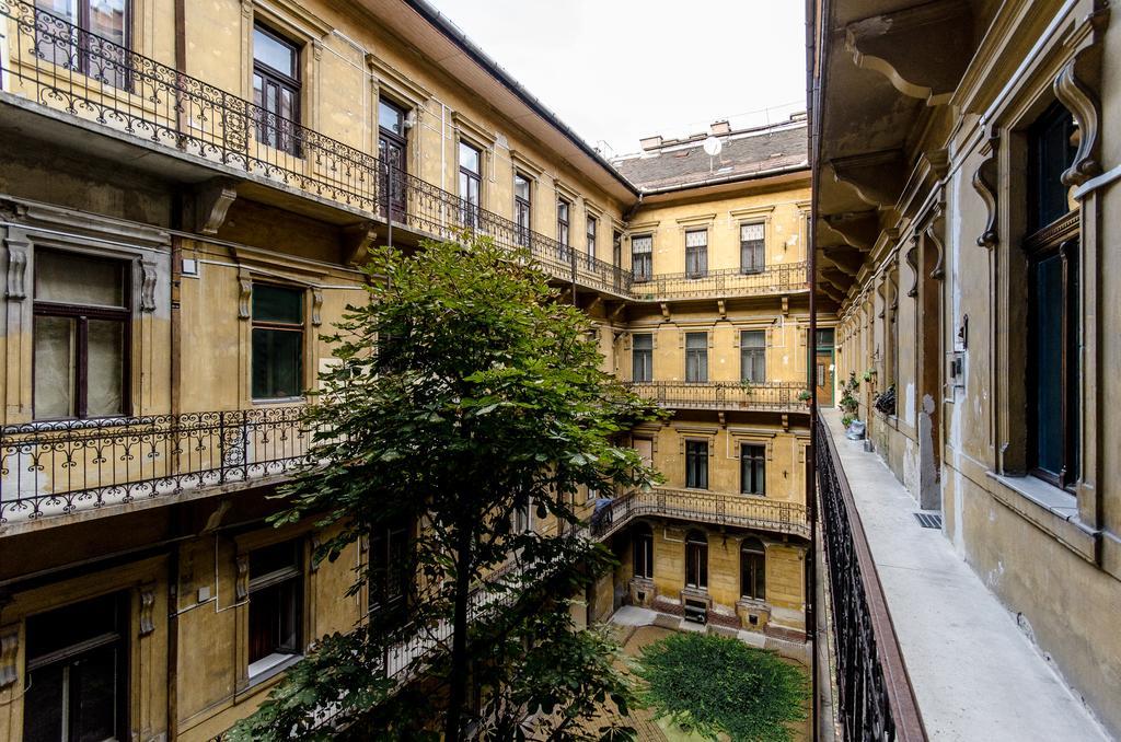 Basil Apartment Budapest Luaran gambar