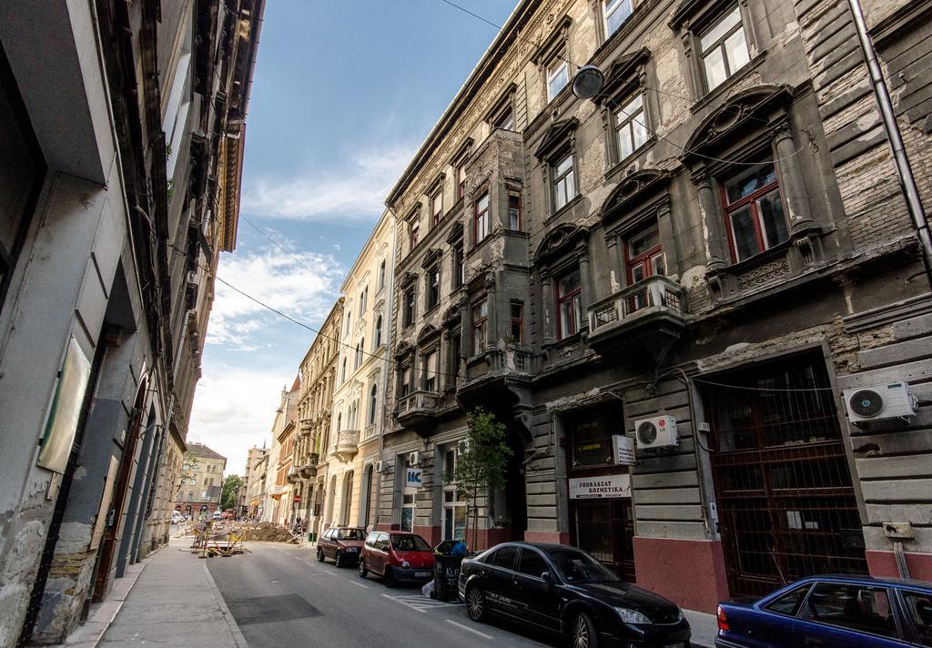 Basil Apartment Budapest Luaran gambar